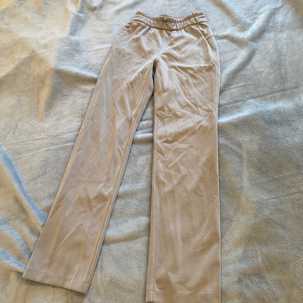lululemon joggers size 4 grey